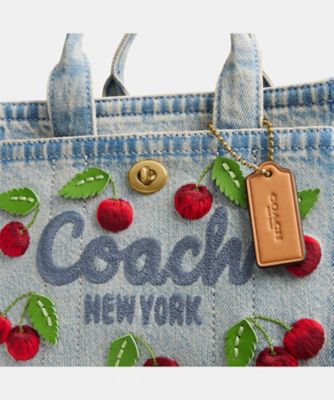 カーゴ トート バッグ 20・チェリー エンブロイダリー | COACH